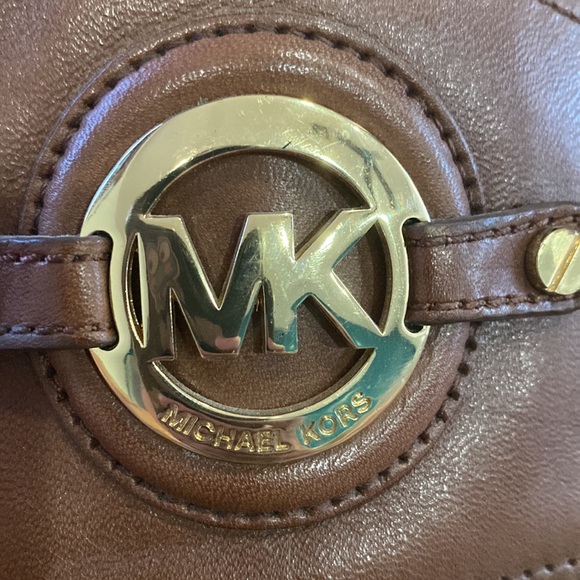 Micheal Kors AA13G Black Platform 5” Heel Leather Boot Size 7 - Picture 2 of 7